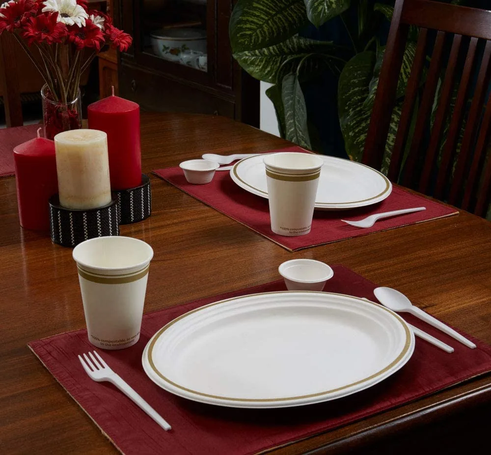 Elegance Collection / 12.5" Oval Plates, Gold Rim, Compostable Bagasse, Club Pack - Image 5